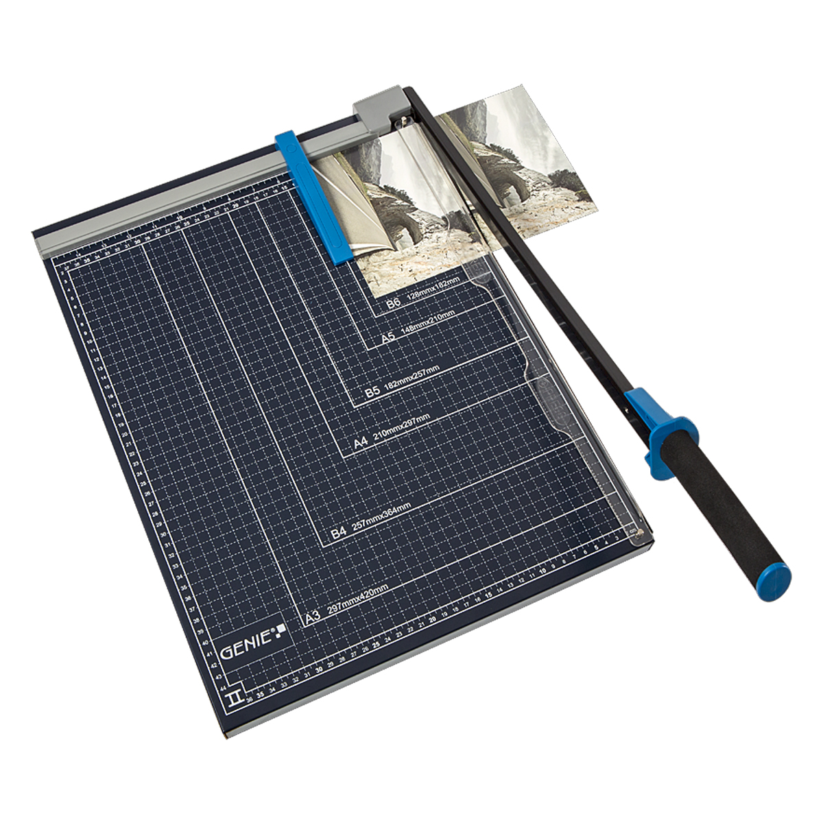 Genie GM A3 Hebel-Schneidemaschine,  max. 10 Blatt Papierschneidegerät