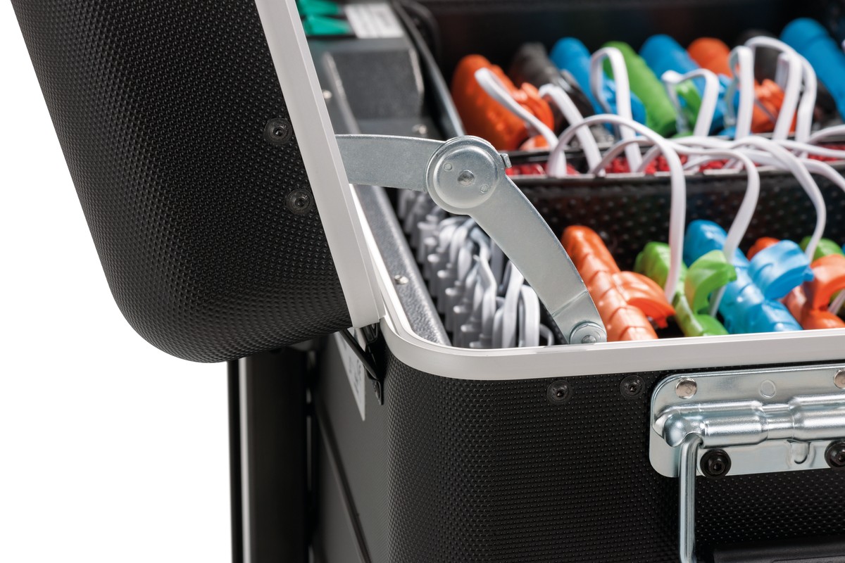 PARAPROJECT® CASE i16 EDUCOVER®+/KidsCover Charge&Sync, inkl. USB-Lightning-Kabel, schwarz