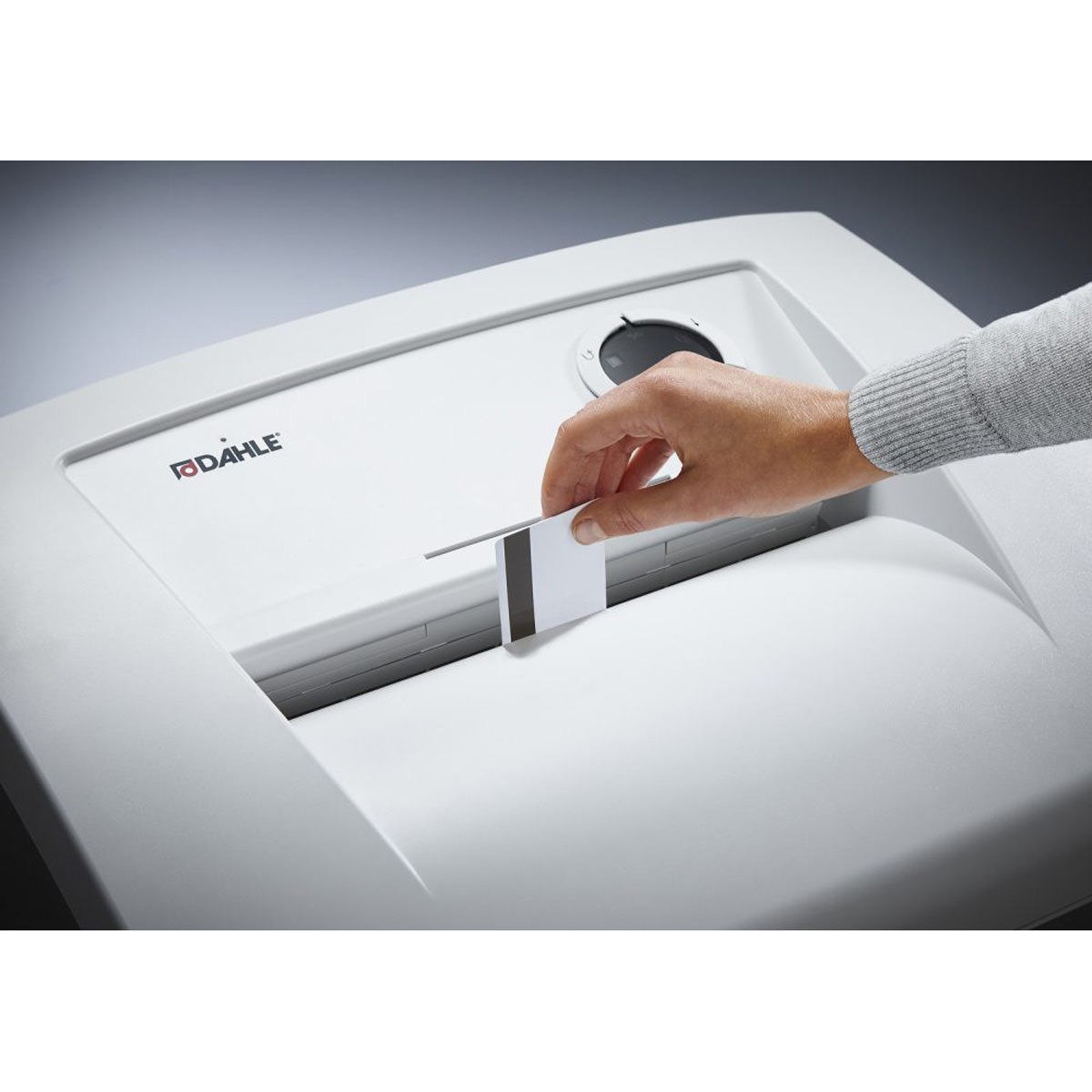 Dahle Aktenvernichter 606, Top Secret Schnitt 0,8 x 12 mm, 5 Blatt, 60 L 