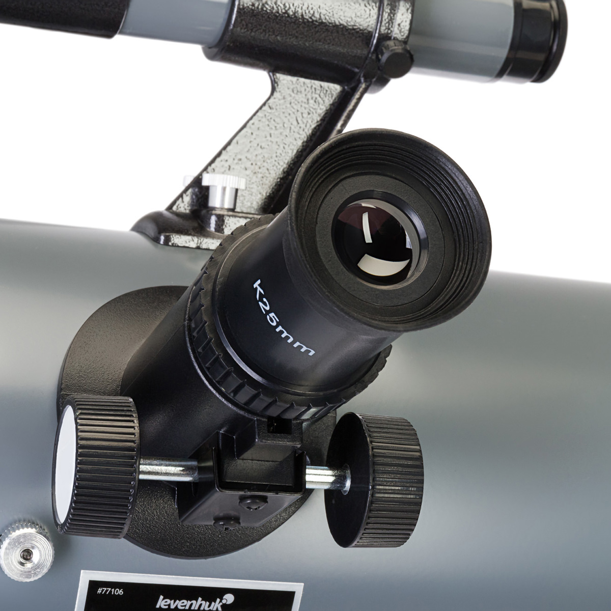 Levenhuk Blitz 114 PLUS Telescope 228x, Reflektor mit 900 mm Brennweite, f/7.9, äquatorial 