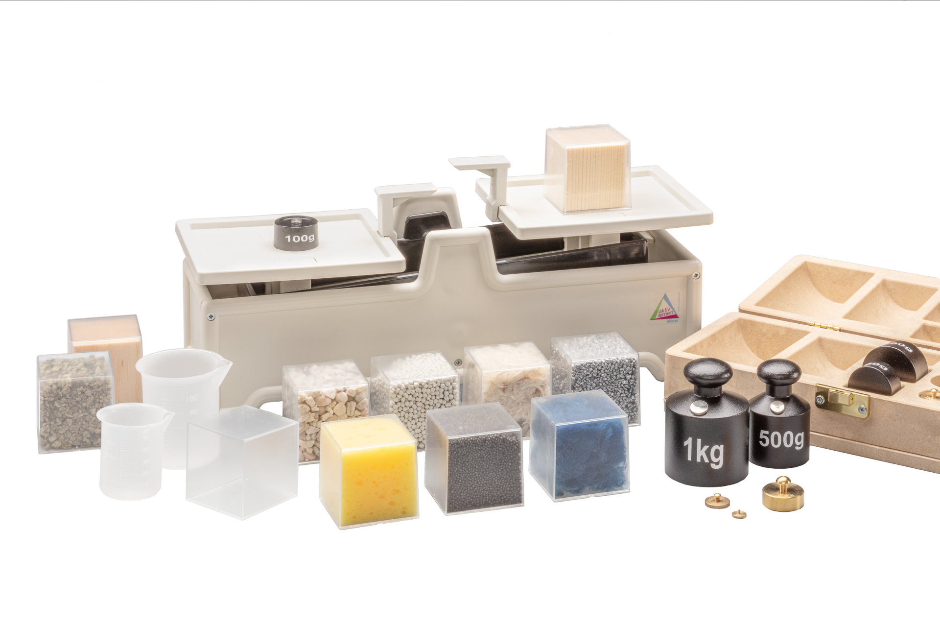 Wissner Komplettsatz Gewichte, 10 Würfel, gefüllt oder leer, inkl. Tafelwaage und 2 Messbecher 50 & 100 ml