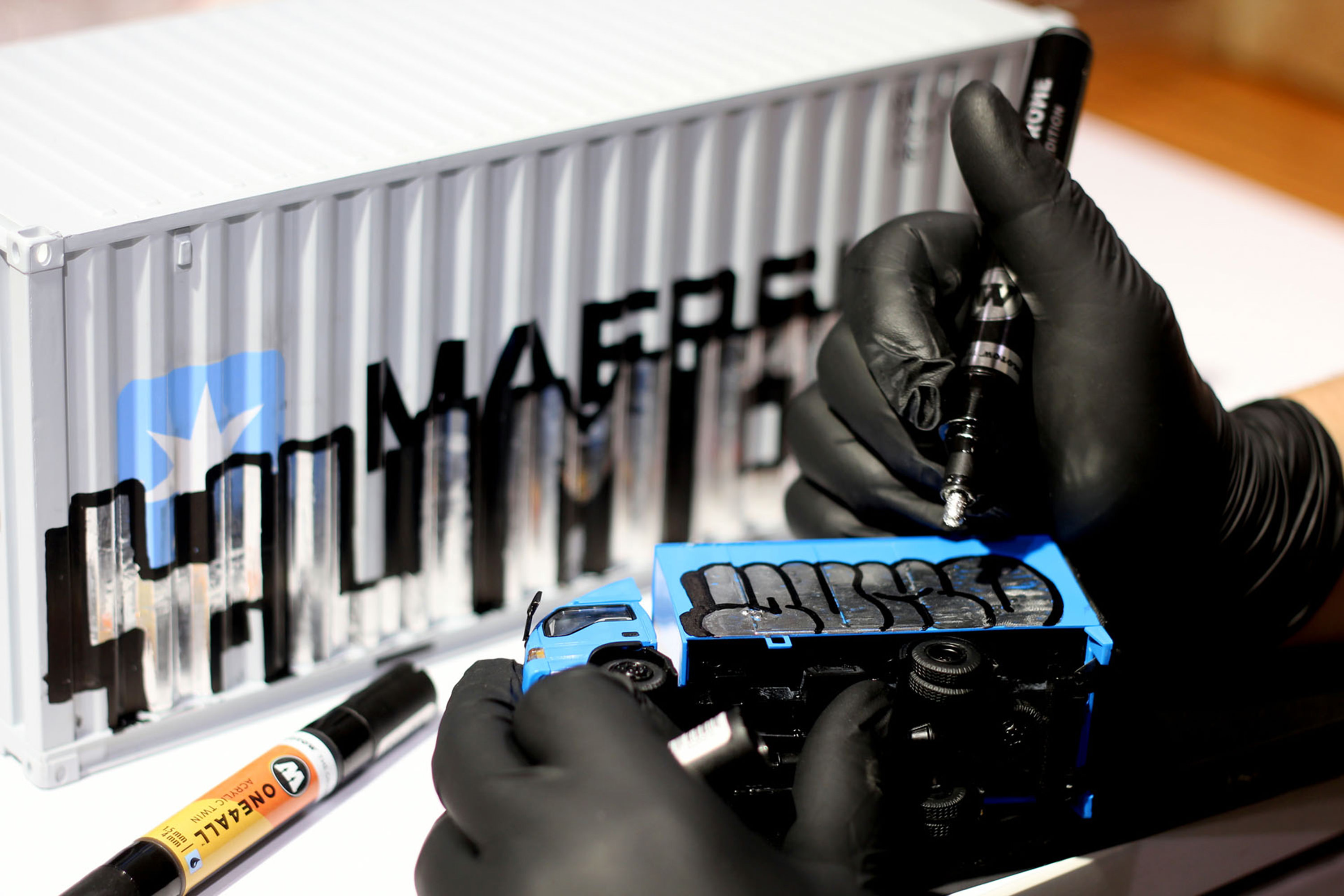 Molotow LIQUID CHROME Marker 2 mm 20 Jahre Edition 