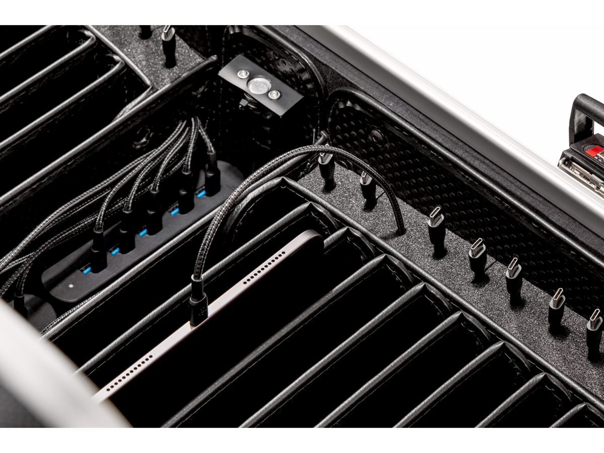 PARAPROJECT®Case TC20 TwinCharge, inkl. USB-C auf USB-C-Kabel, schwarz
