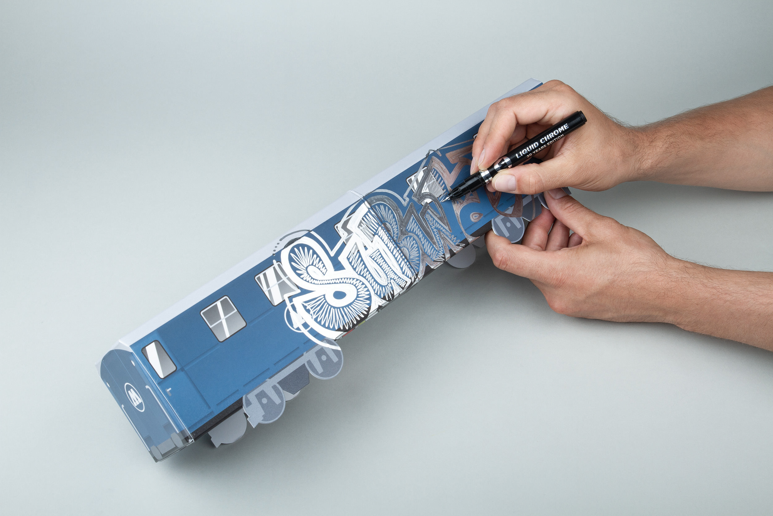 Molotow LIQUID CHROME Marker 2 mm 20 Jahre Edition 