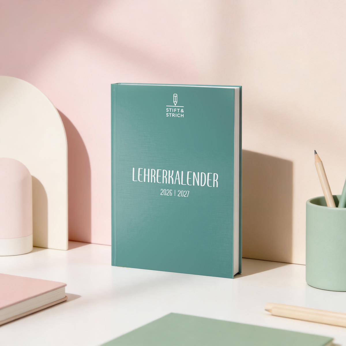 Lehrerkalender A5+ 2026/2027 mit Büro Basic Set - Stift & Strich 