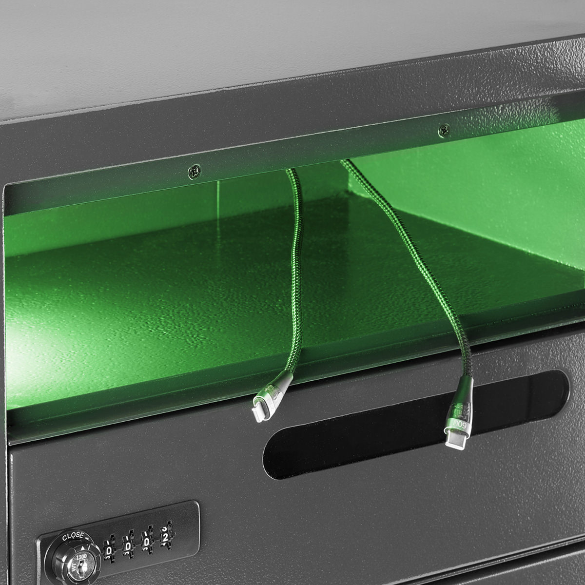 Formcase T-Locker L4XL-PD Perf. Plus Charge Only für bis zu 4 Geräte