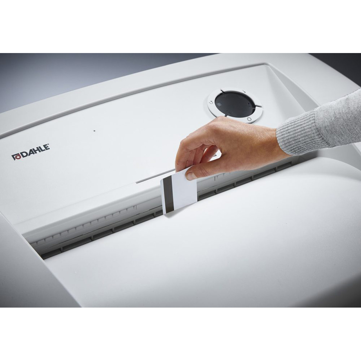 Dahle Aktenvernichter 416air, MHP Schnitt 4 x 40 mm, 18-20 Blatt, 160 L 