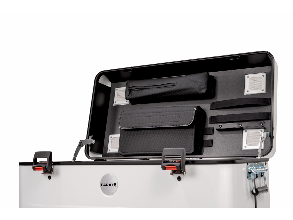 PARAPROJECT®Case TC20 TwinCharge, inkl. USB-A auf Lightning, schwarz