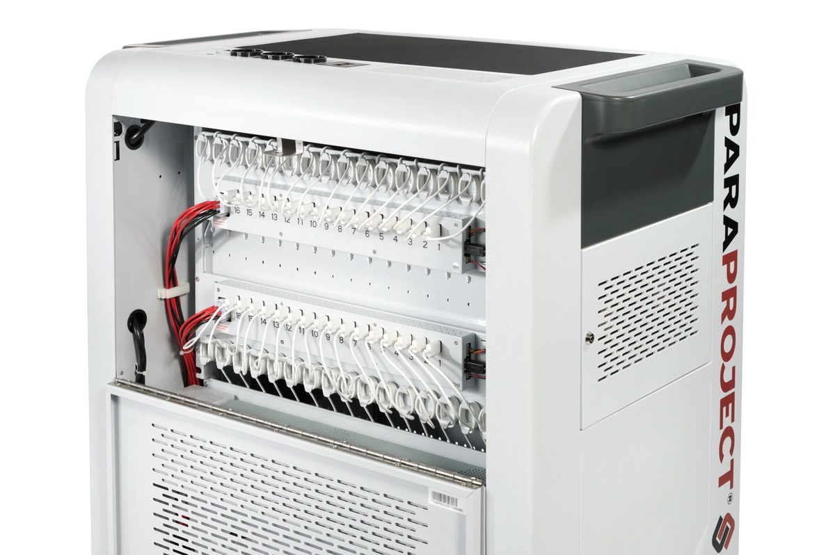 PARAPROJECT® TROLLEY i32 PRO Charge & Sync, inkl. Lightning-Kabel
